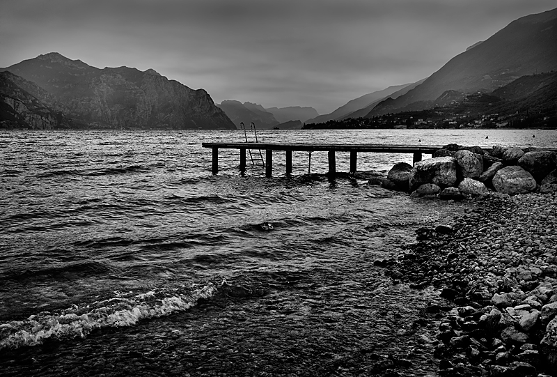 Lake Garda: 50mm Summilux, ISO 320 (Photo George James )
